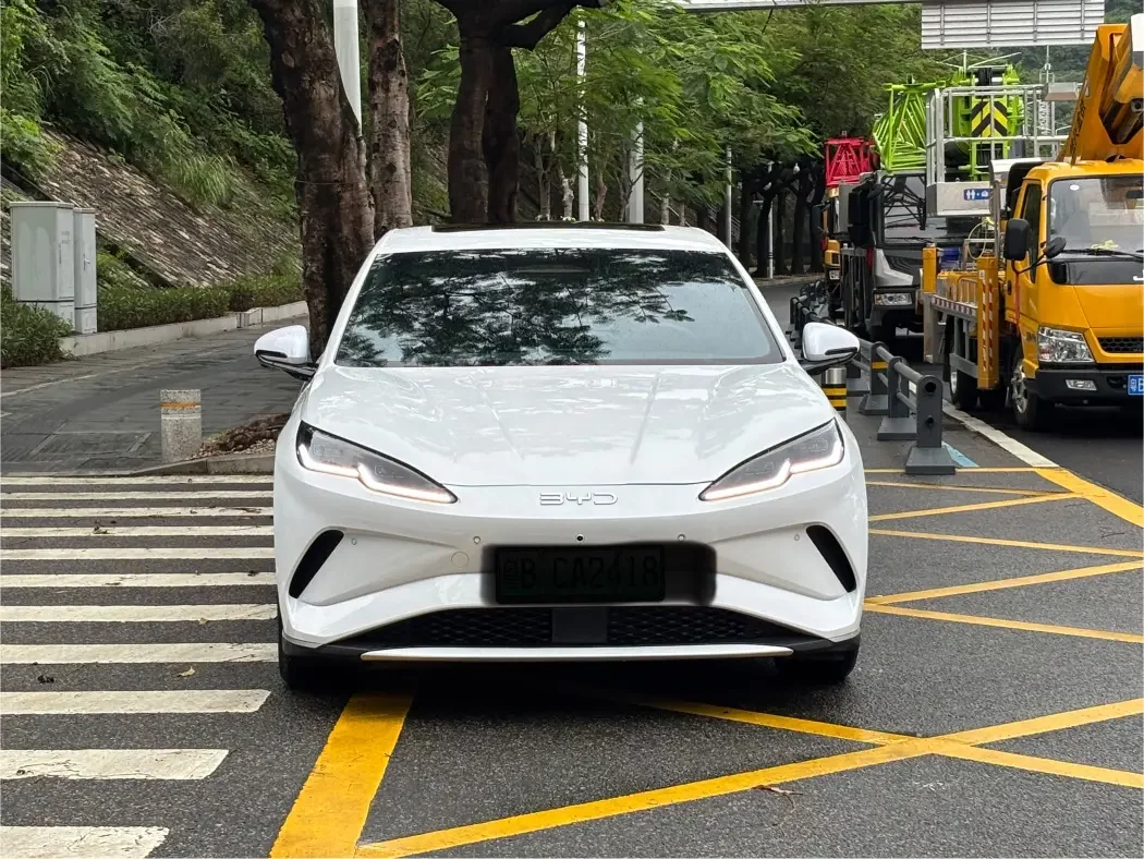BYD Seal 06EV  из Китая