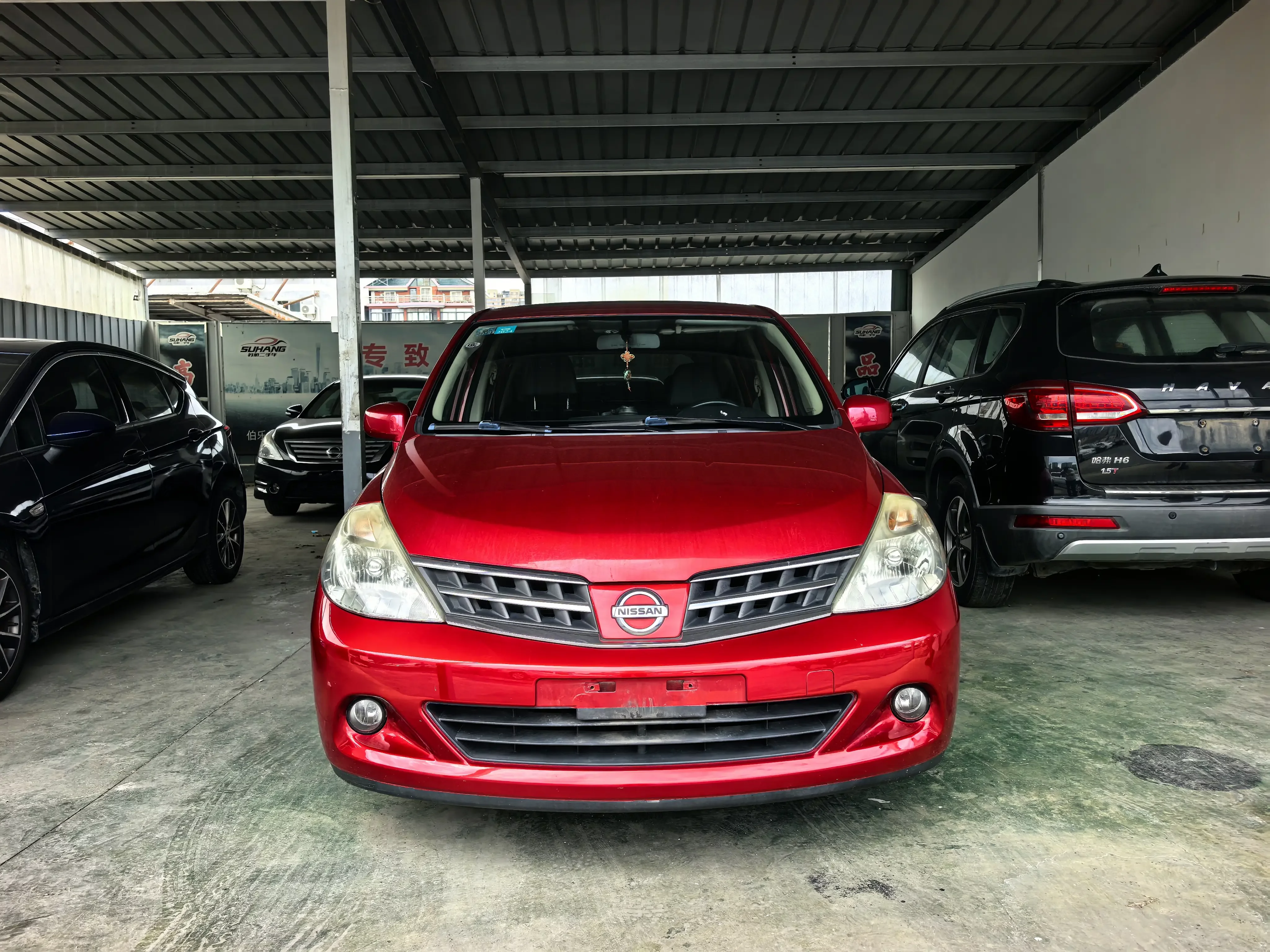 Nissan Tiida