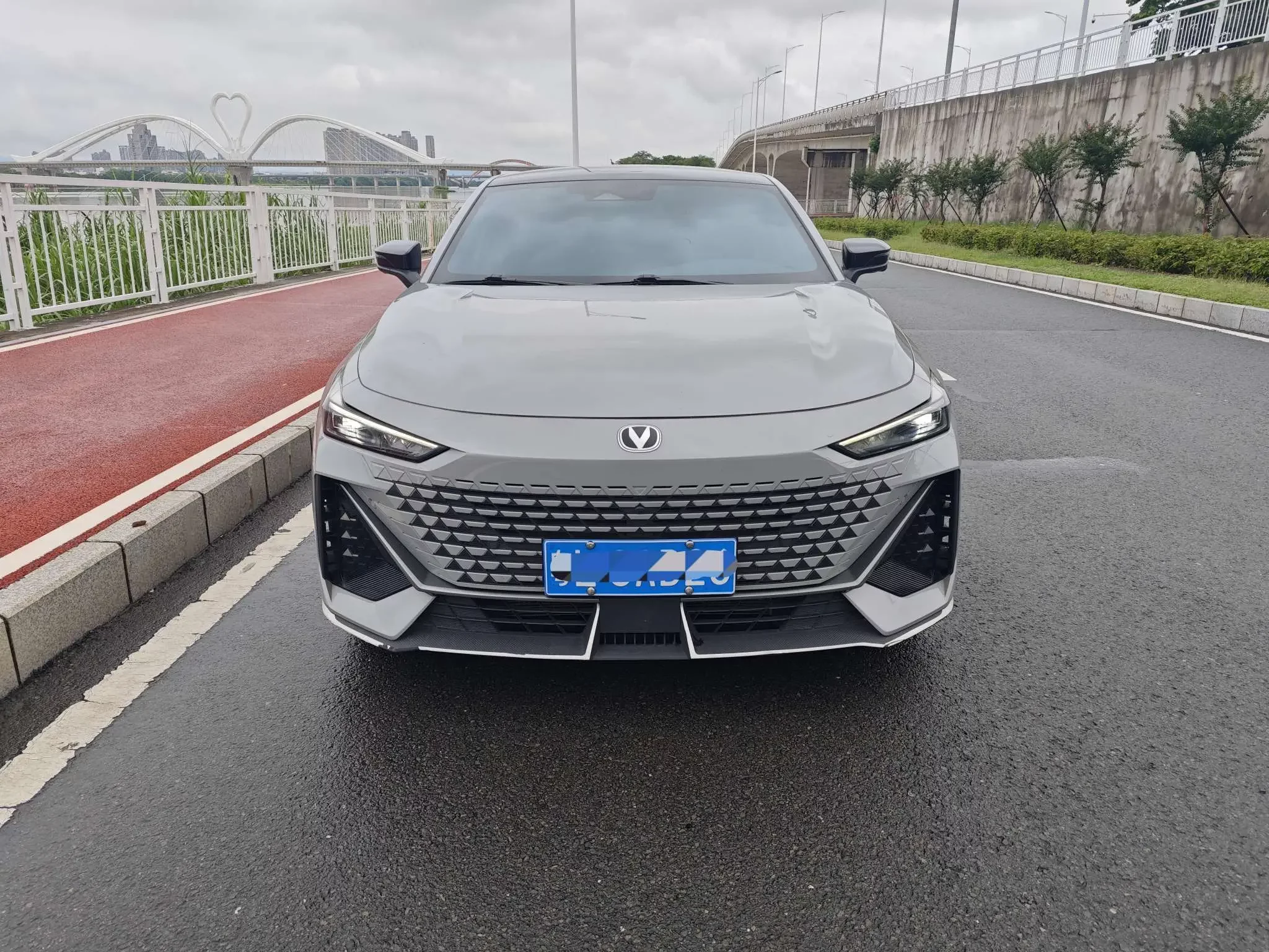 Changan UNI-V