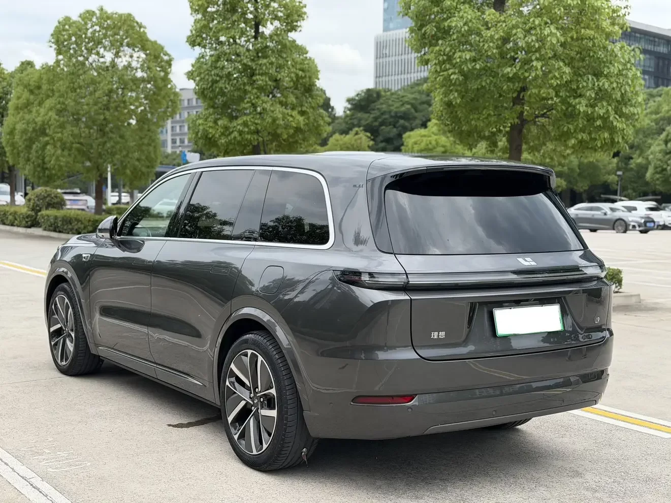 Lixiang L9