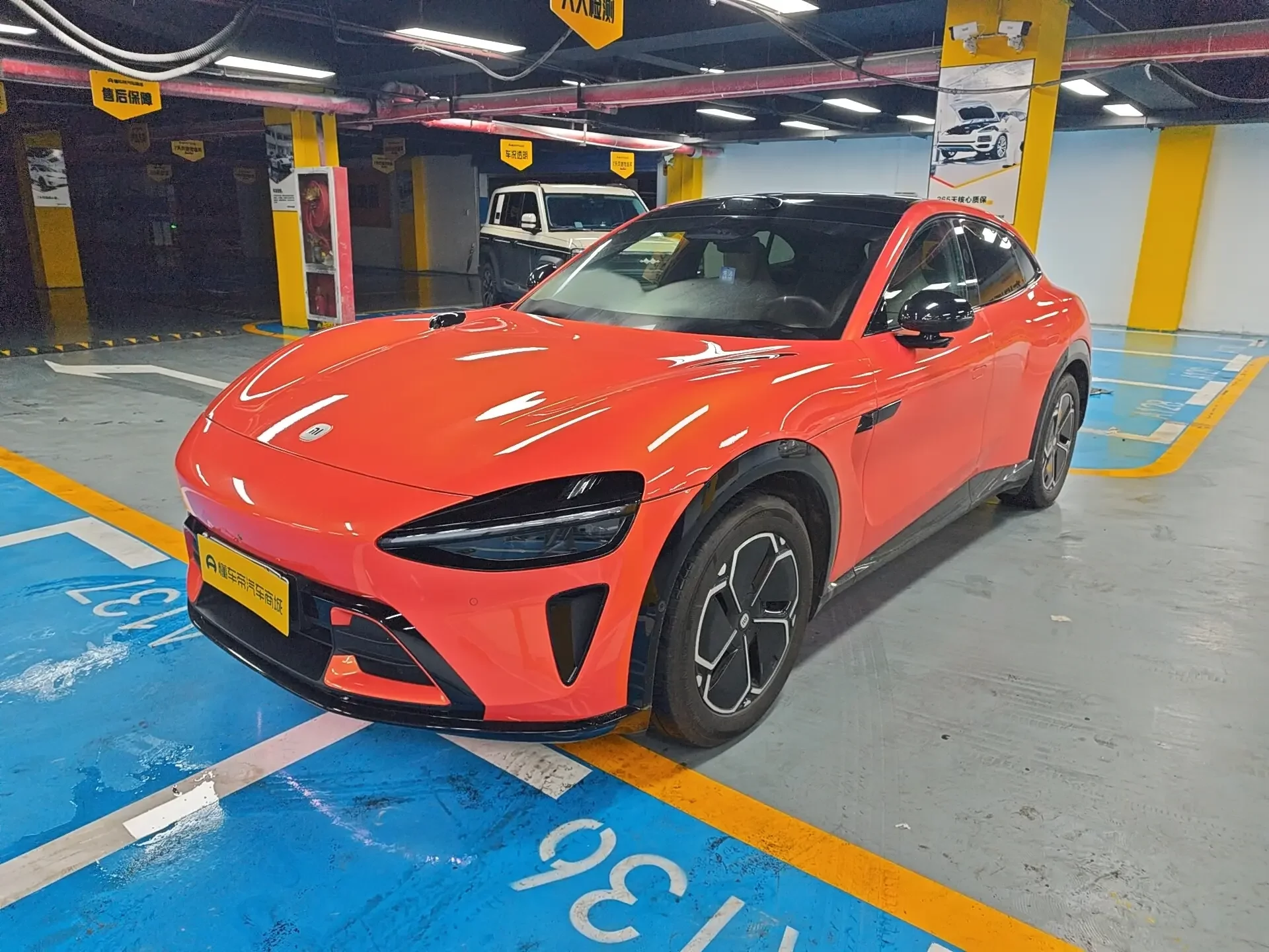 Xiaomi car Xiaomi YU7  из Китая