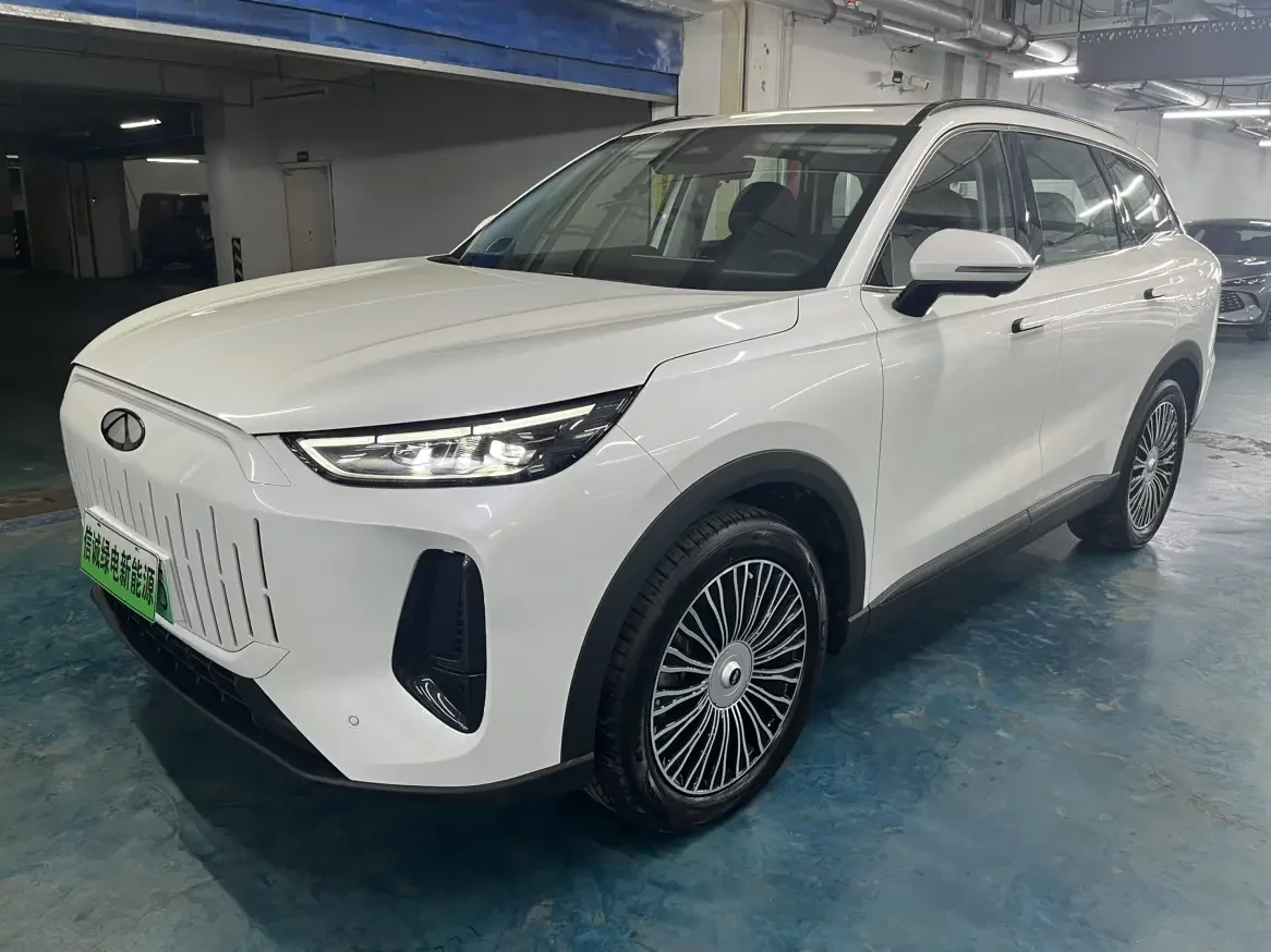 Chery Fengyun T9