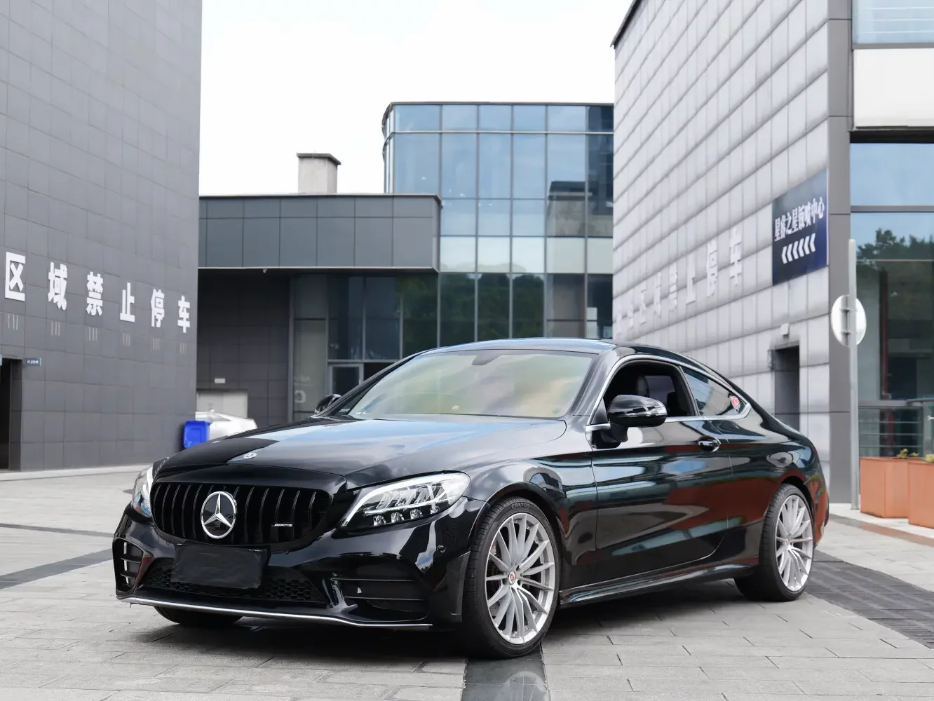 Mercedes-Benz C-Class  из Китая