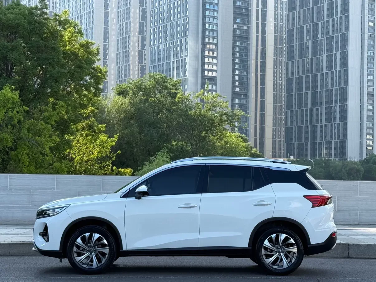 GAC Trumpchi GS4