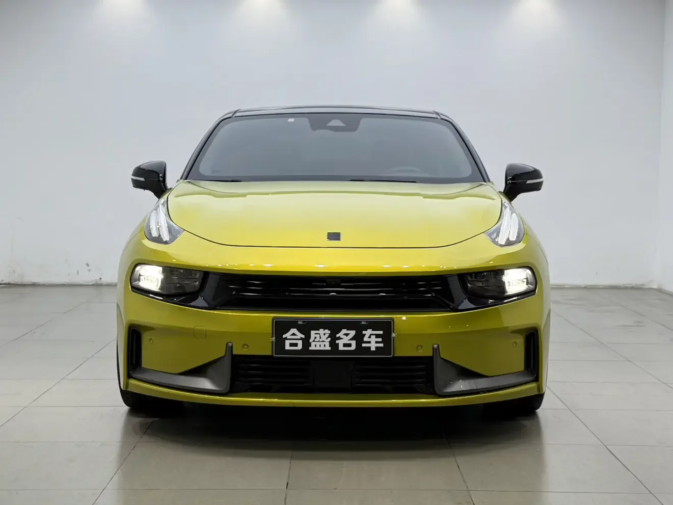 Lynk & Co 03
