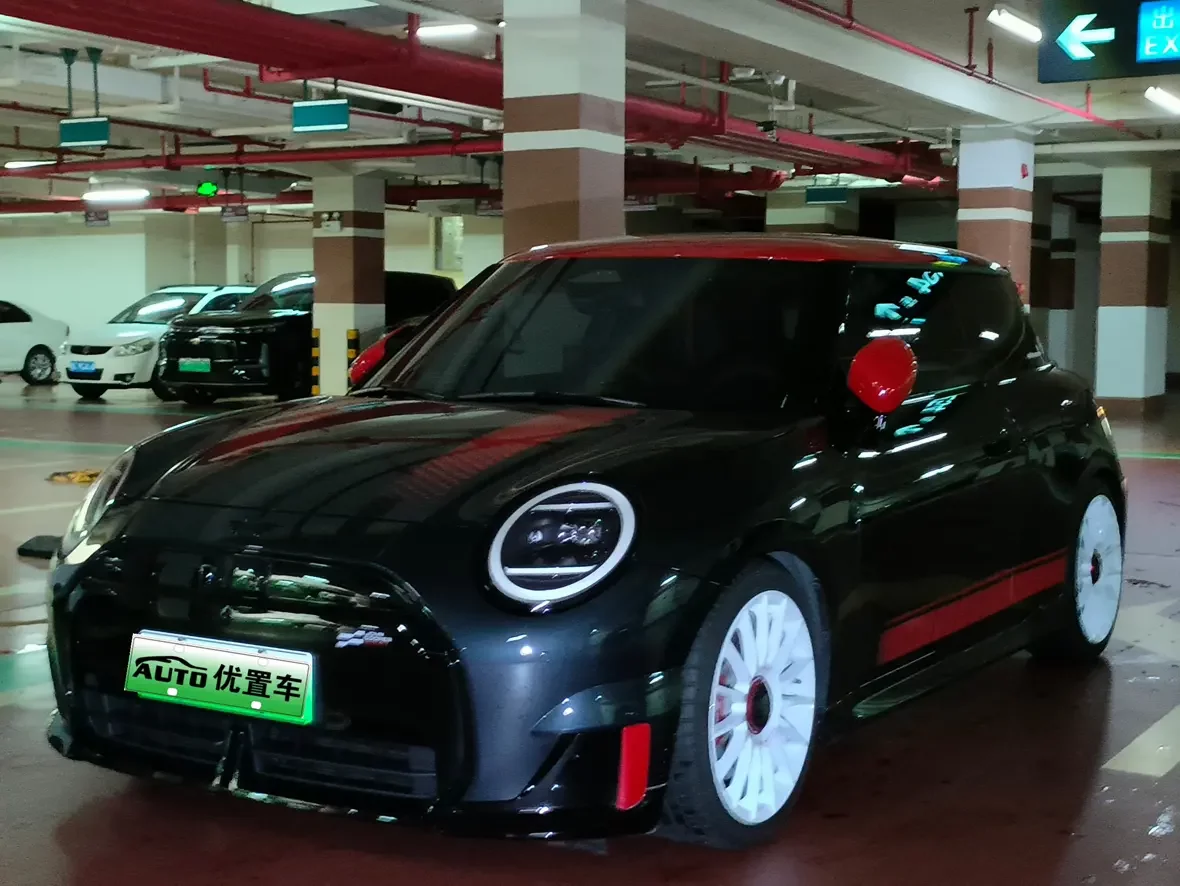 MINI Electric  JCW