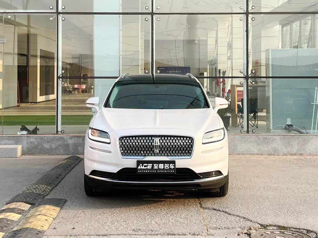 Lincoln navigator