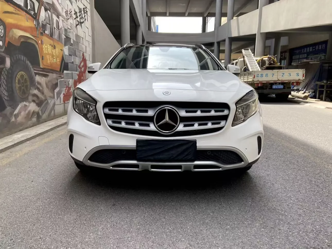 Mercedes-Benz GLA