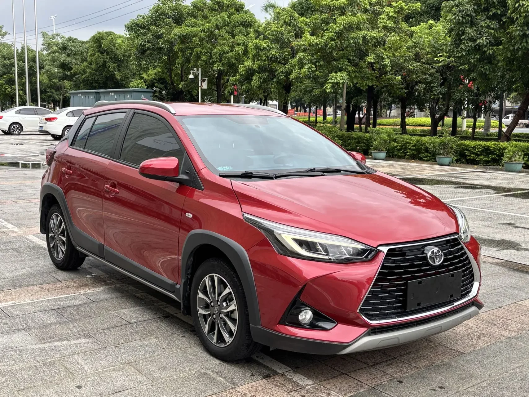 Toyota Yaris L