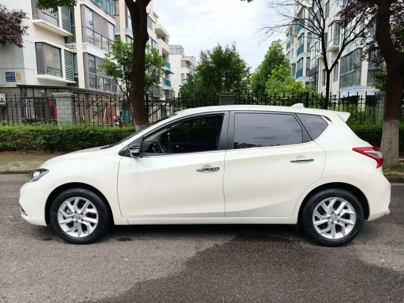 Nissan Tiida