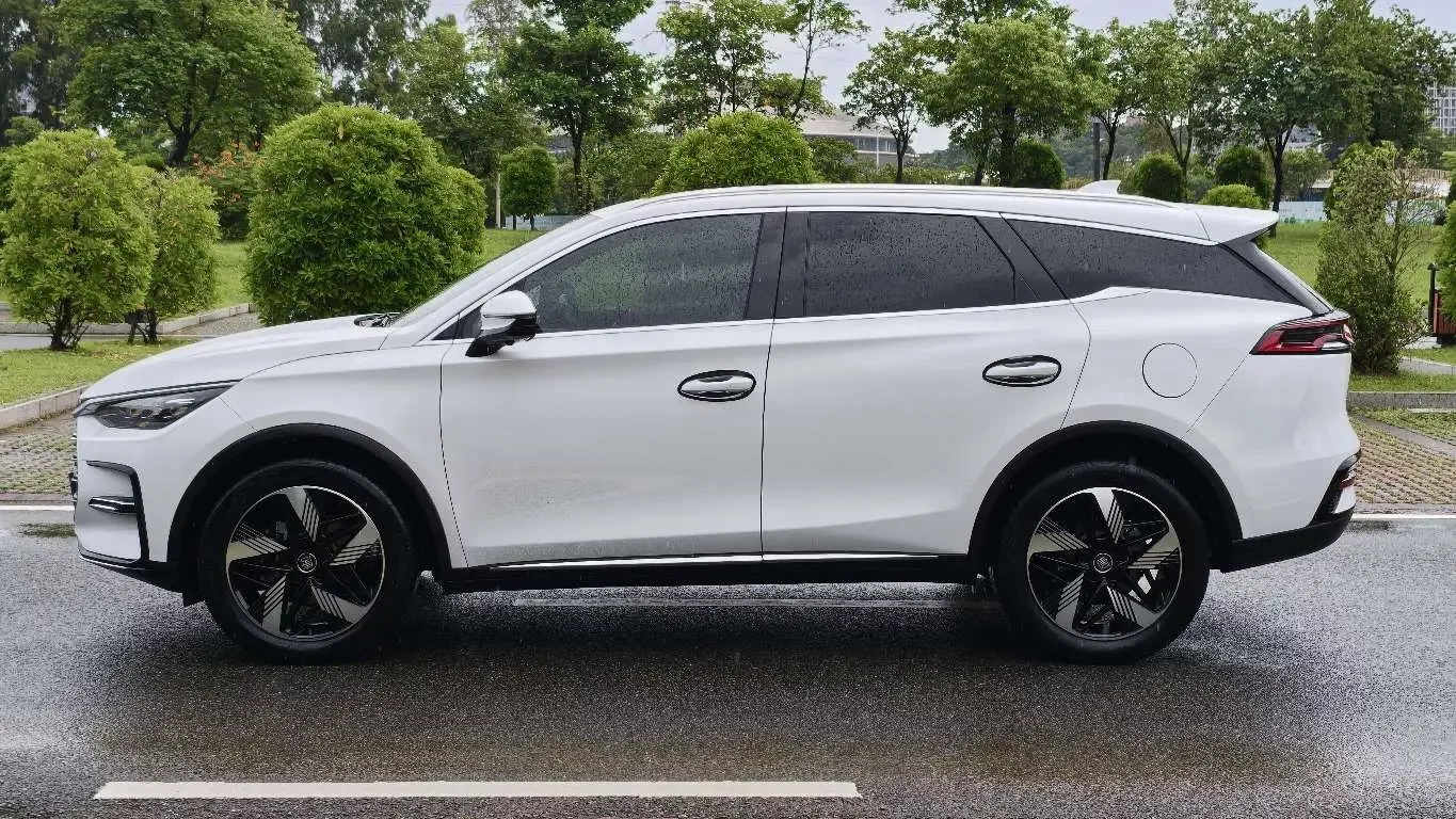 BYD Tang DM