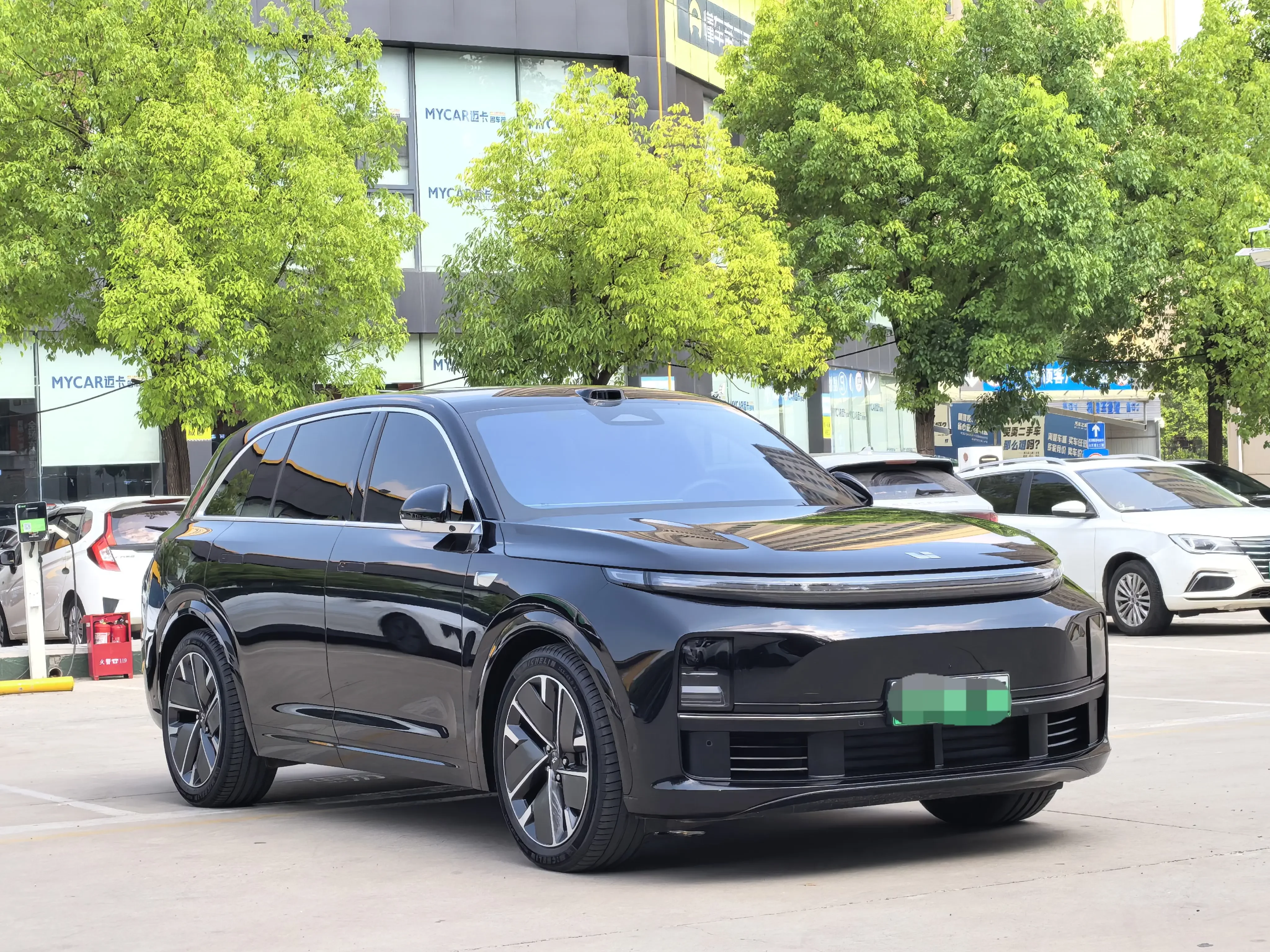 Lixiang L7