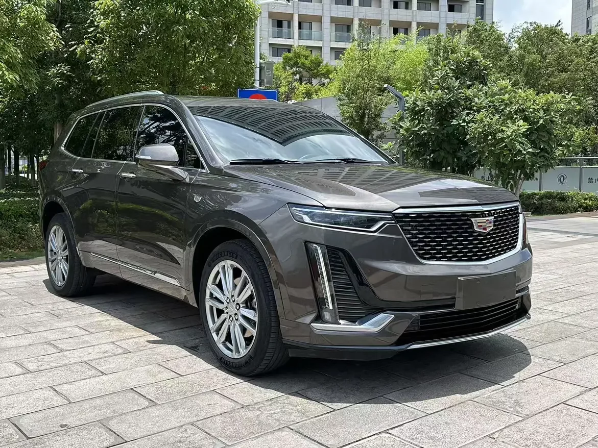 Cadillac XT6