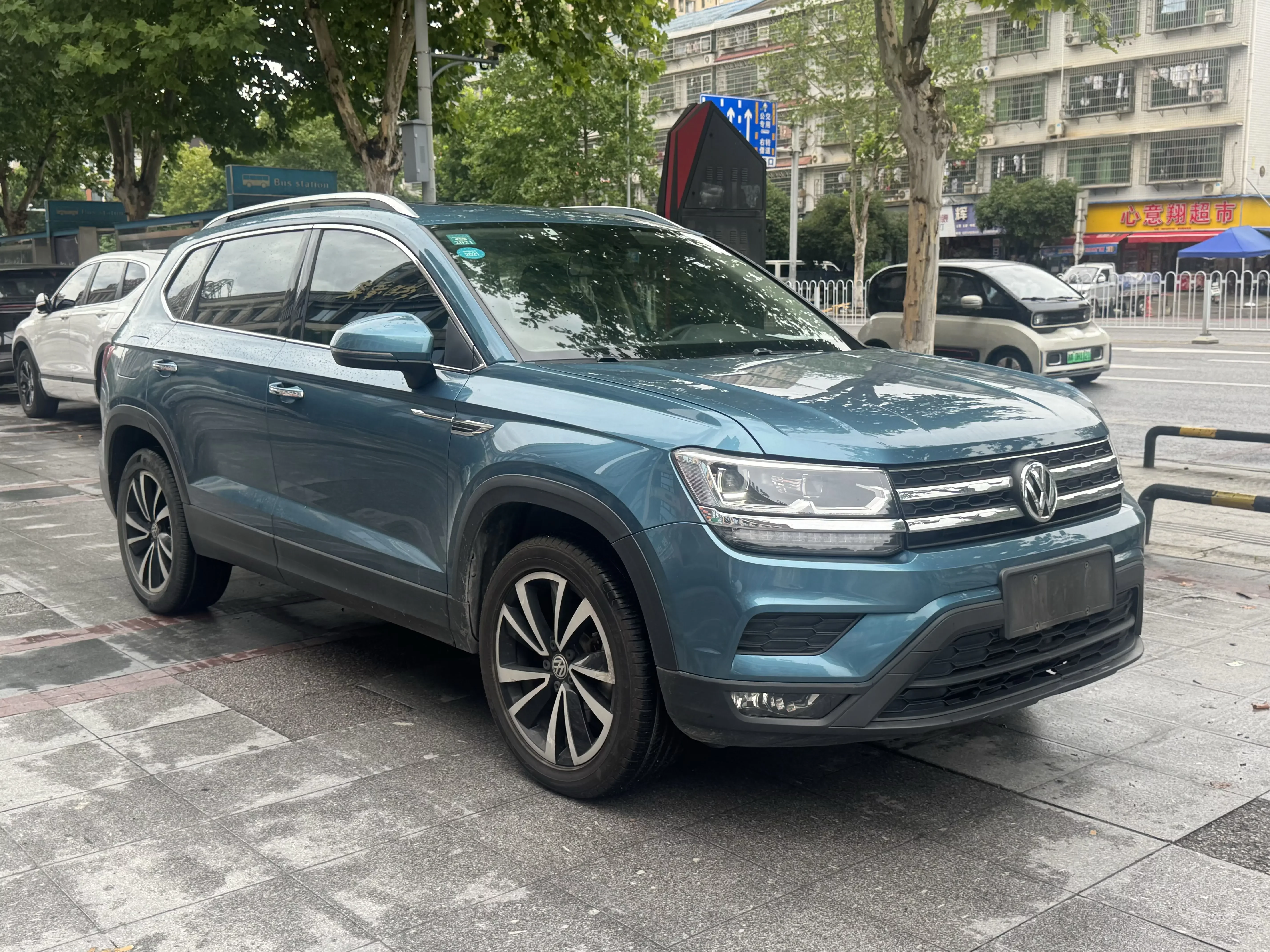 Volkswagen Tharu