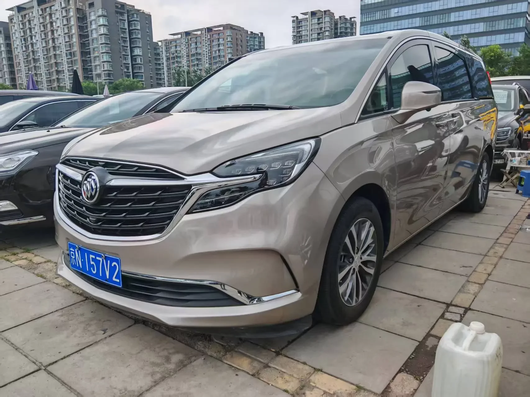 Buick GL8