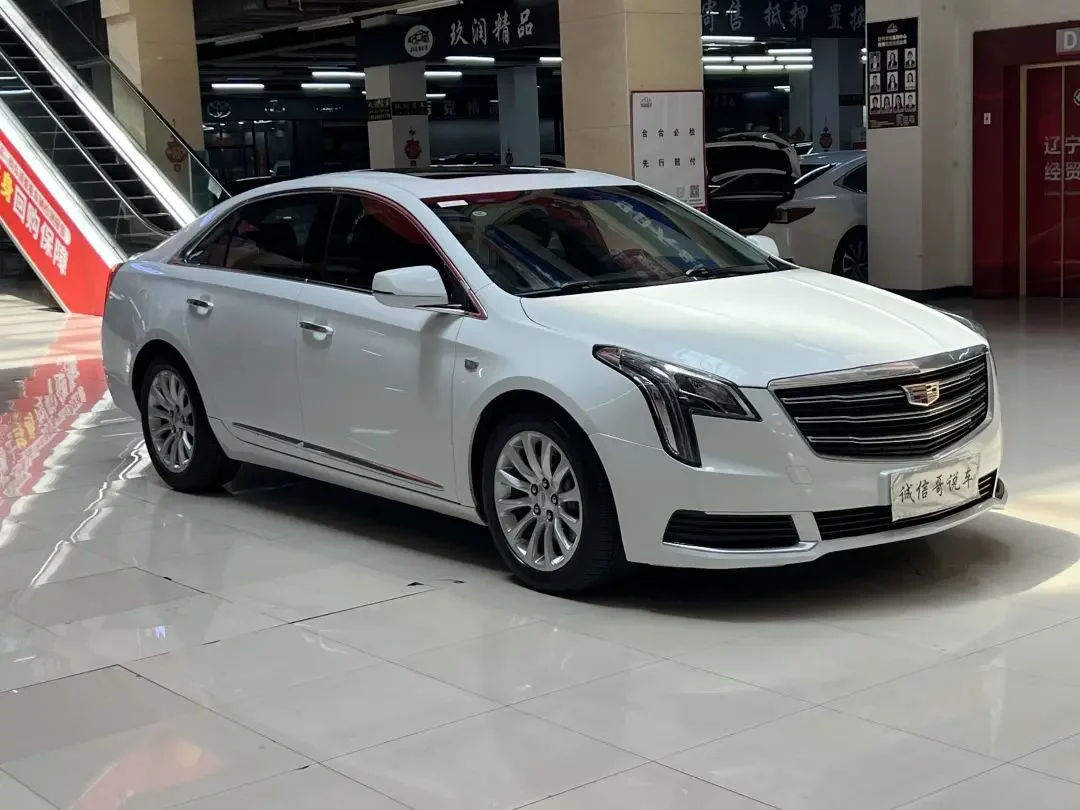 Cadillac XTS