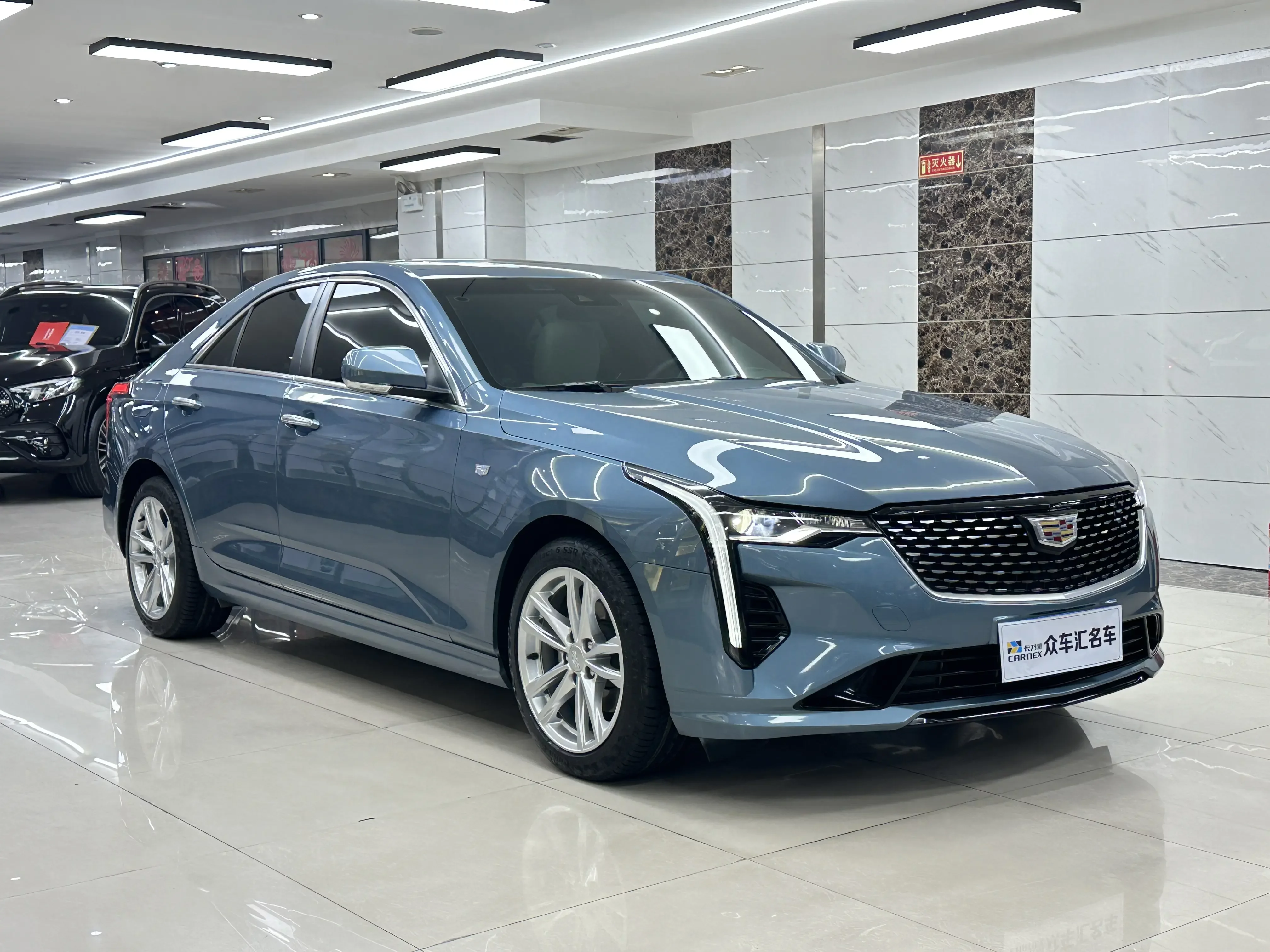 Cadillac CT4