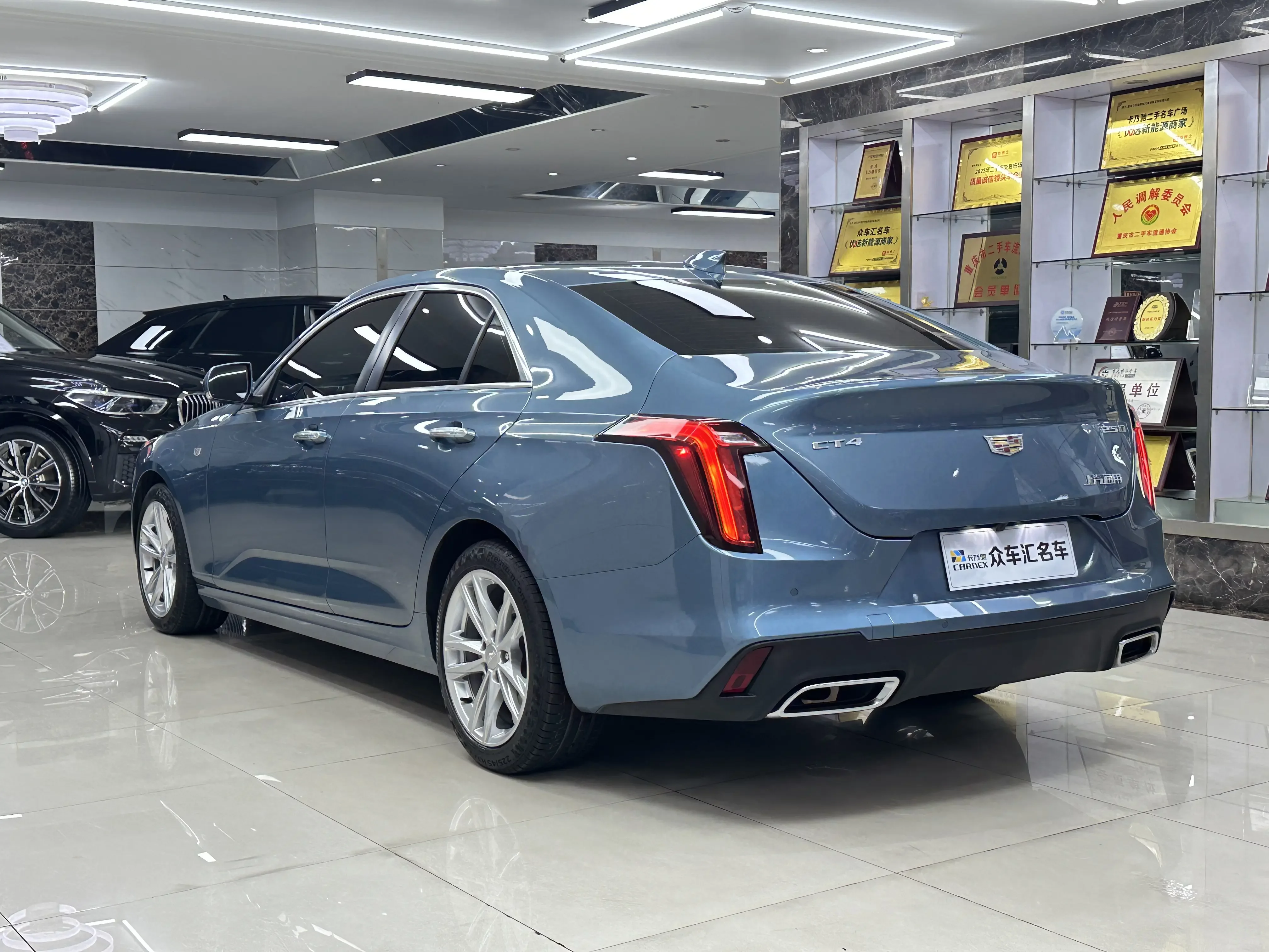 Cadillac CT4