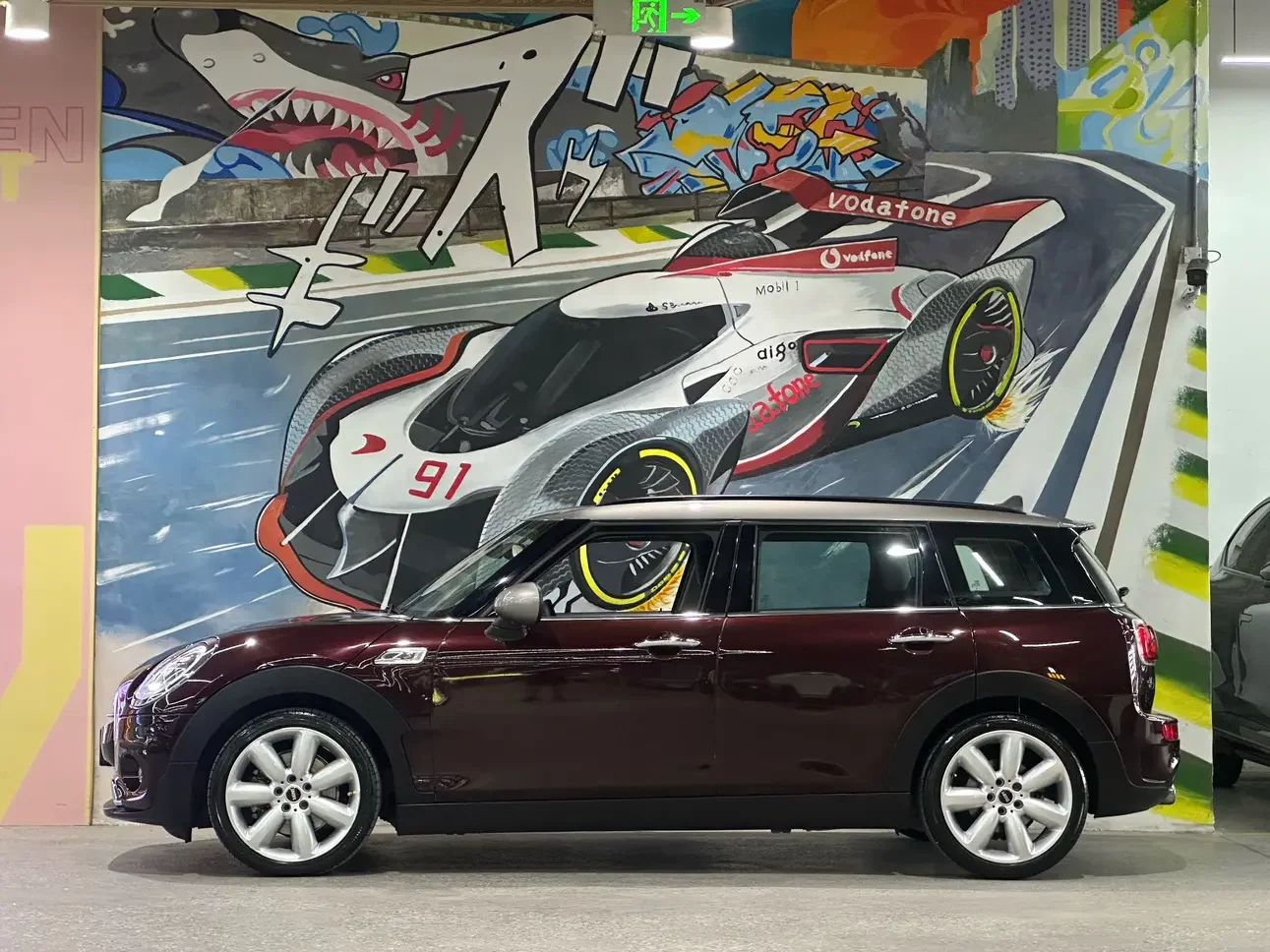 MINI CLUBMAN