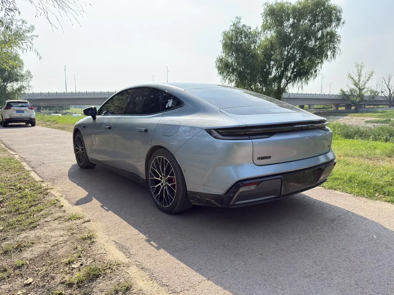 Geely Galaxy E8