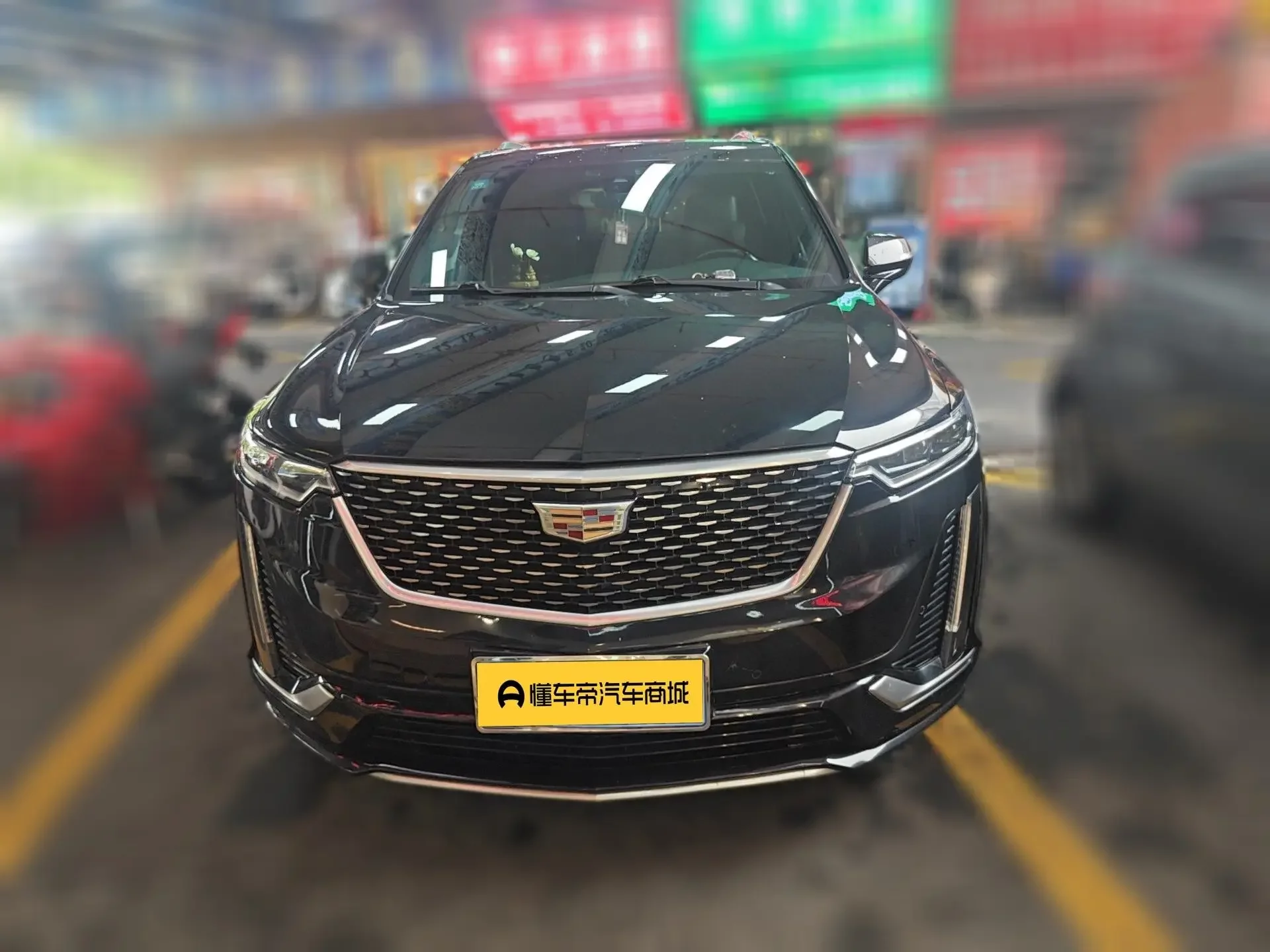 Cadillac XT6