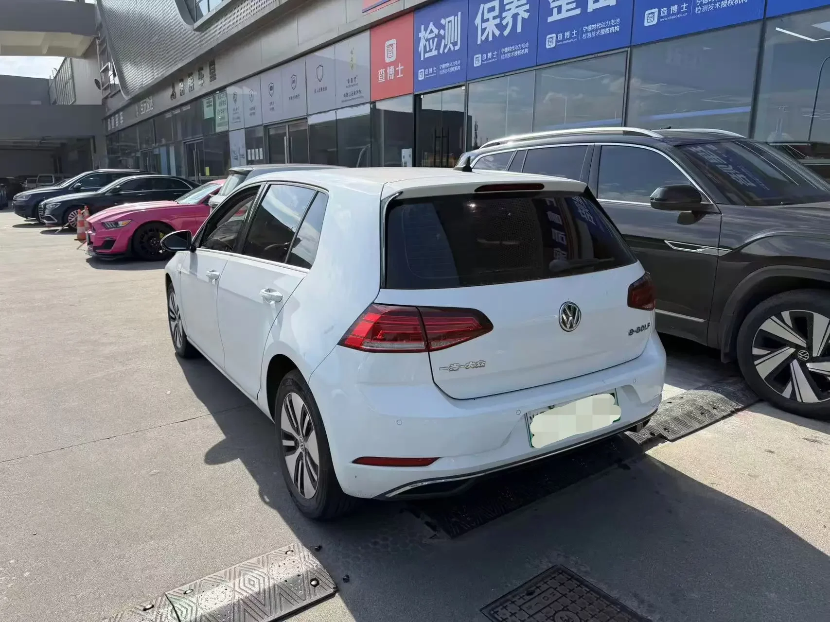 Volkswagen Golf·Pure Electric  из Китая