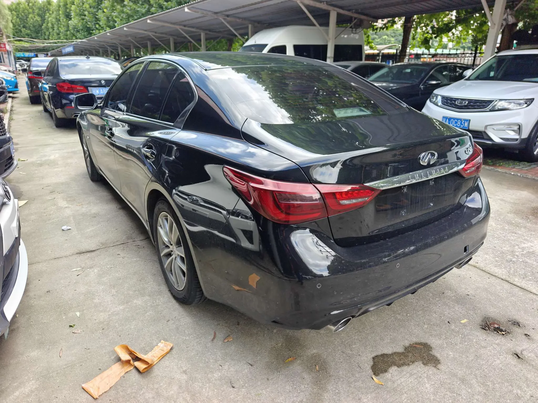 Infiniti Q50L