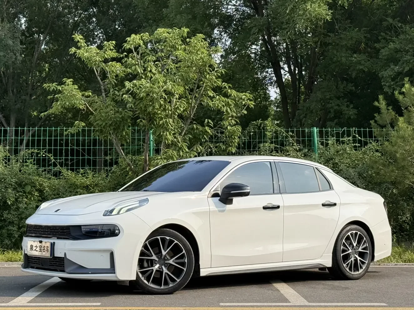 Lynk & Co 03
