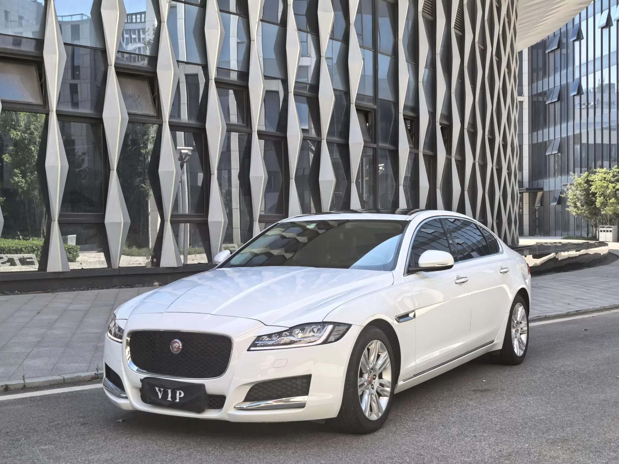 Jaguar XFL