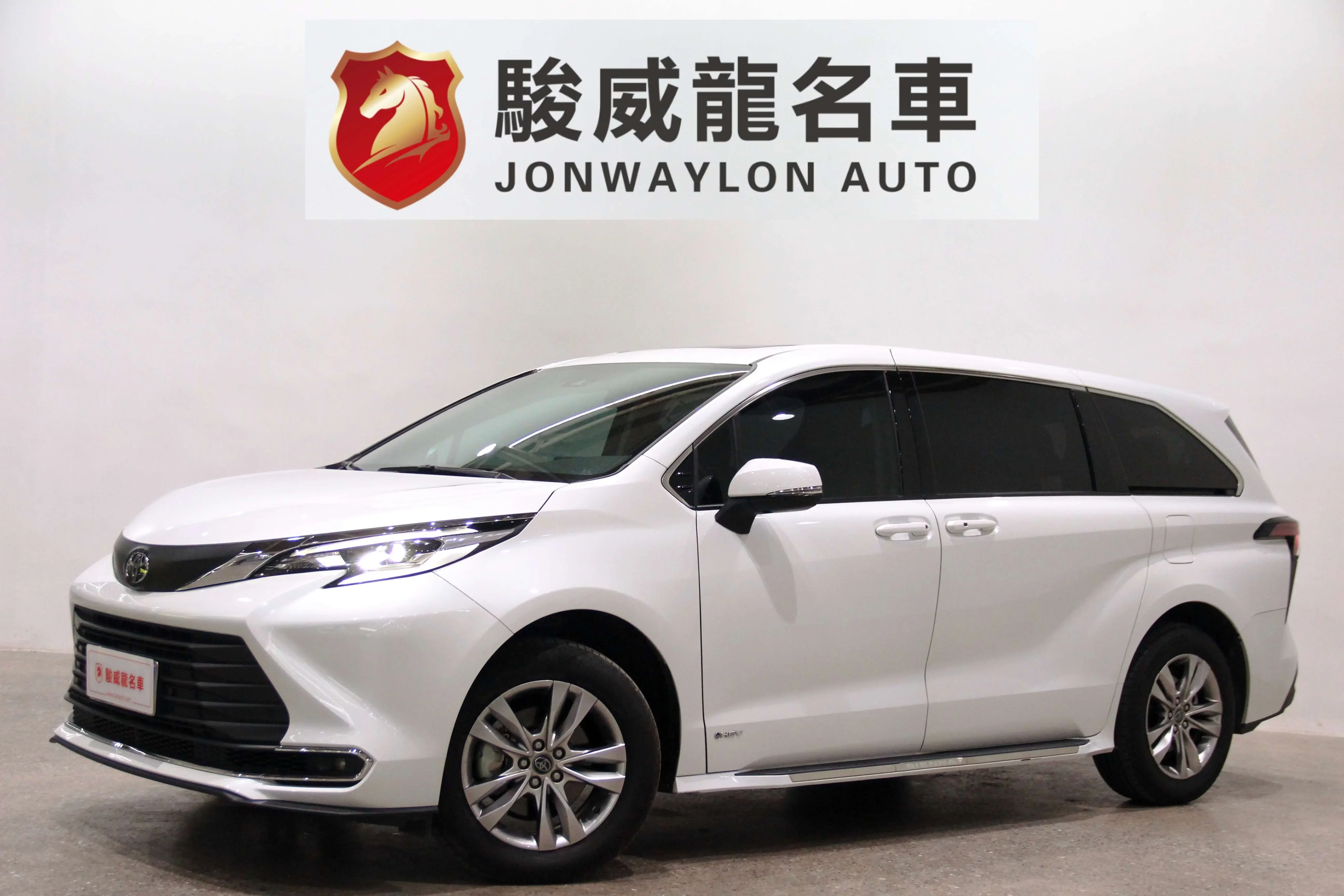 Toyota Sienna  из Китая