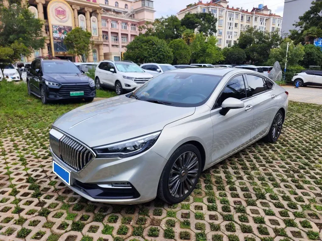 Hongqi H5 classic