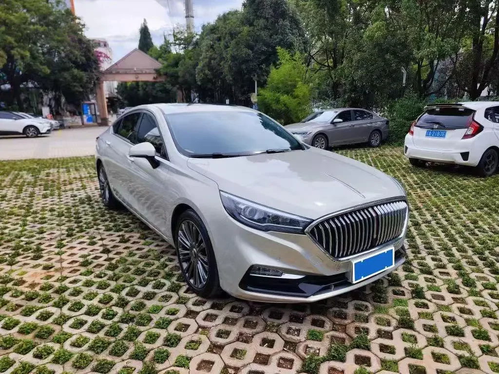 Hongqi H5 classic