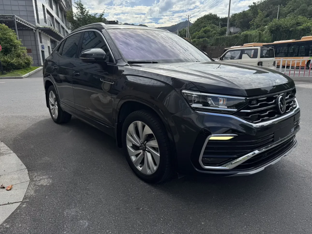 Volkswagen Tayron X