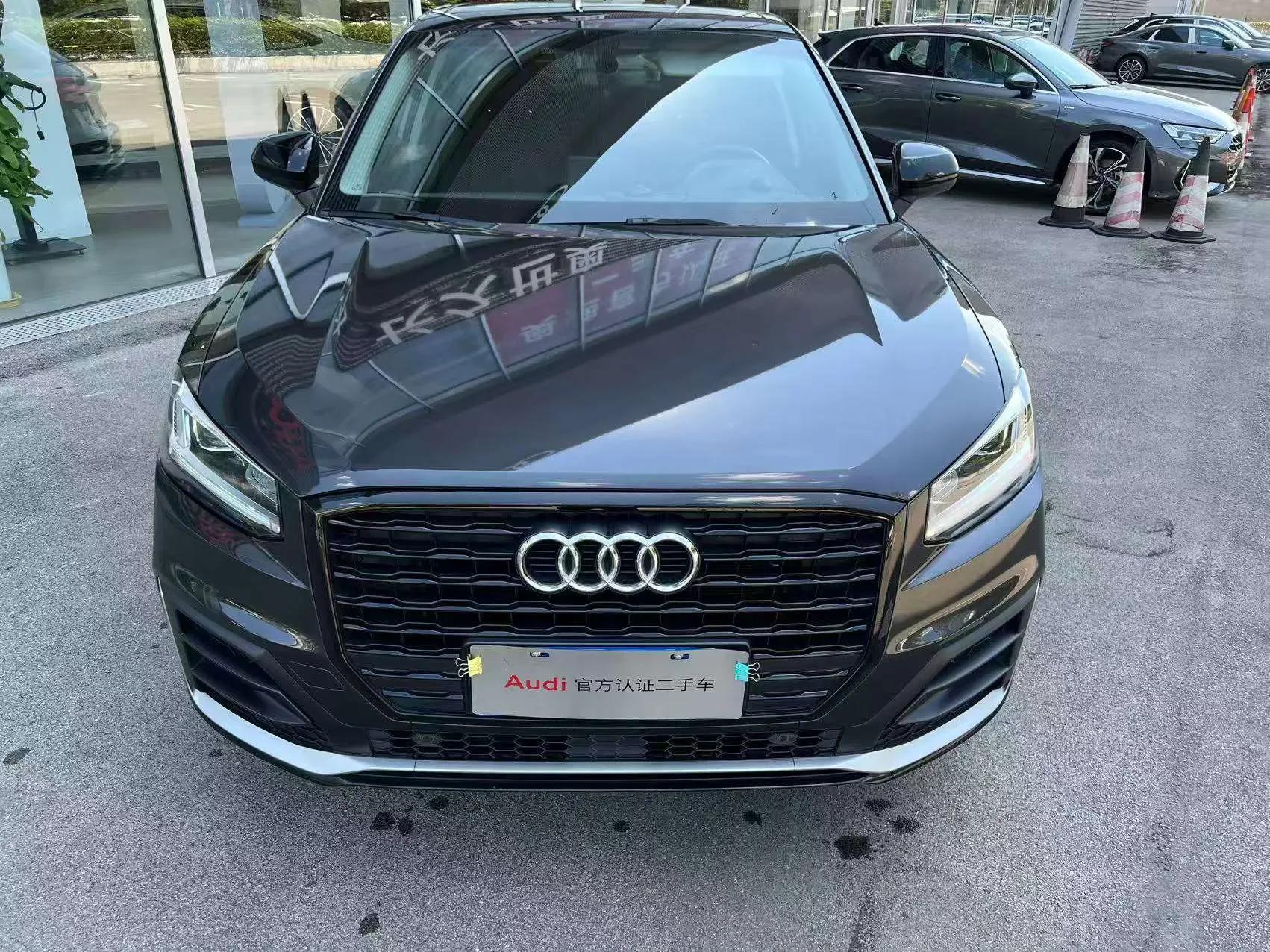Audi Q2L