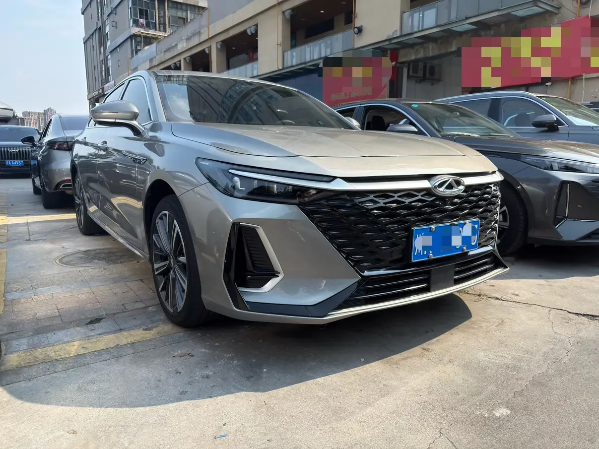 Chery Arrizo 8
