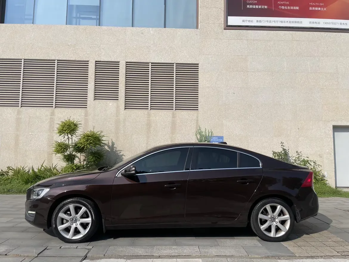 Volvo S60