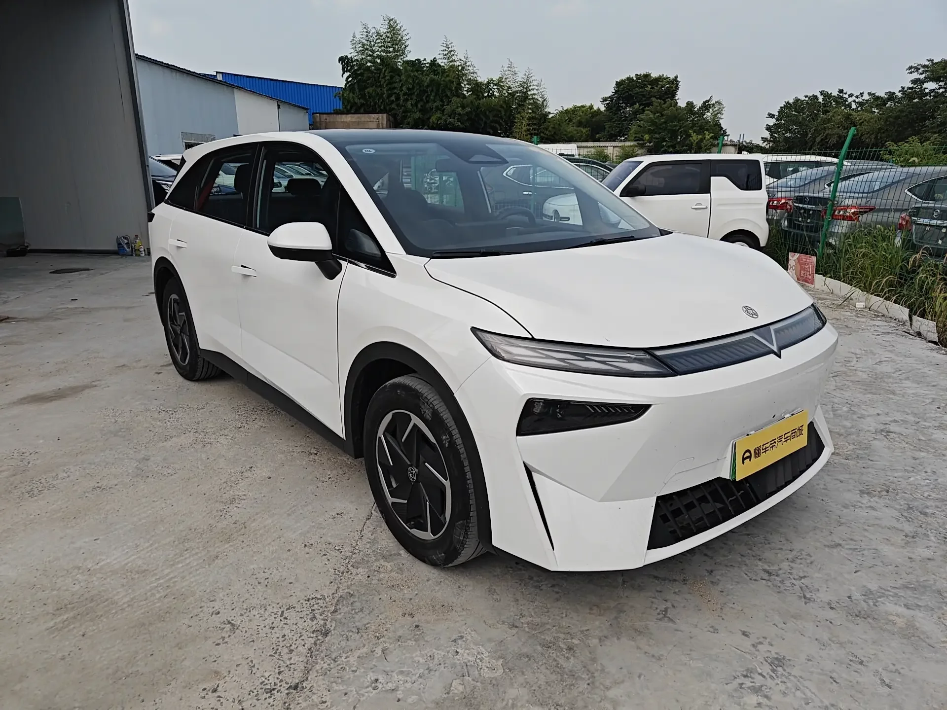Kai Chen Venucia VX6