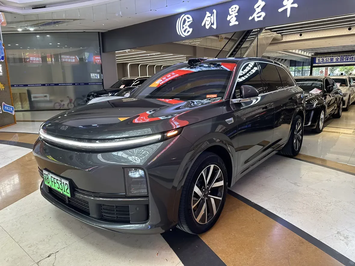 Lixiang L7