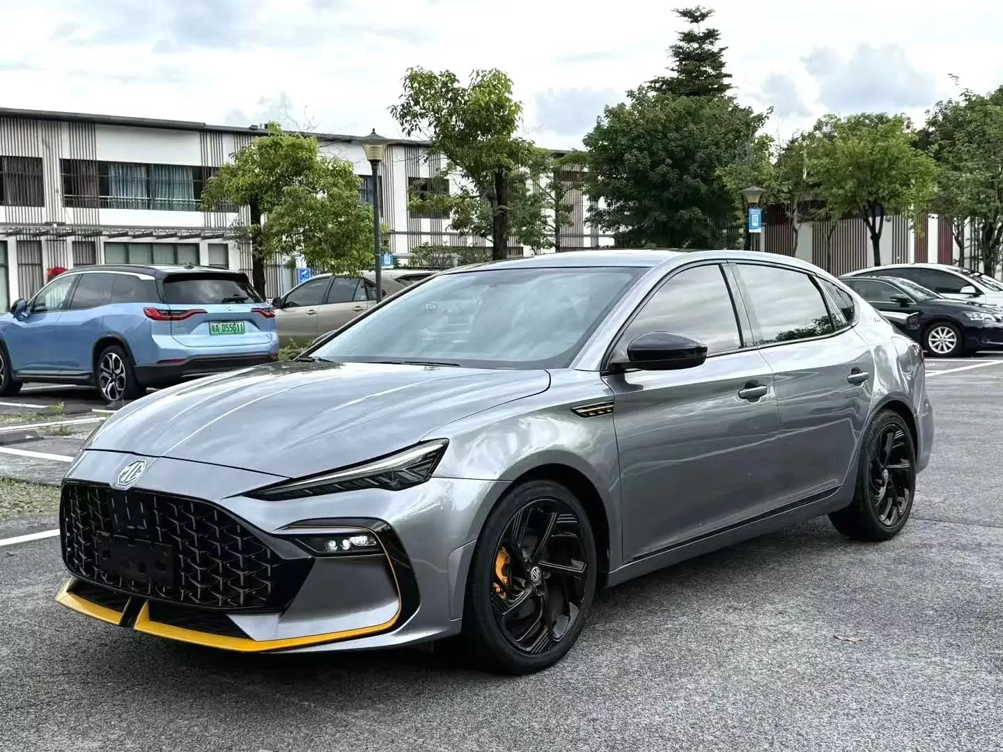 MG 6
