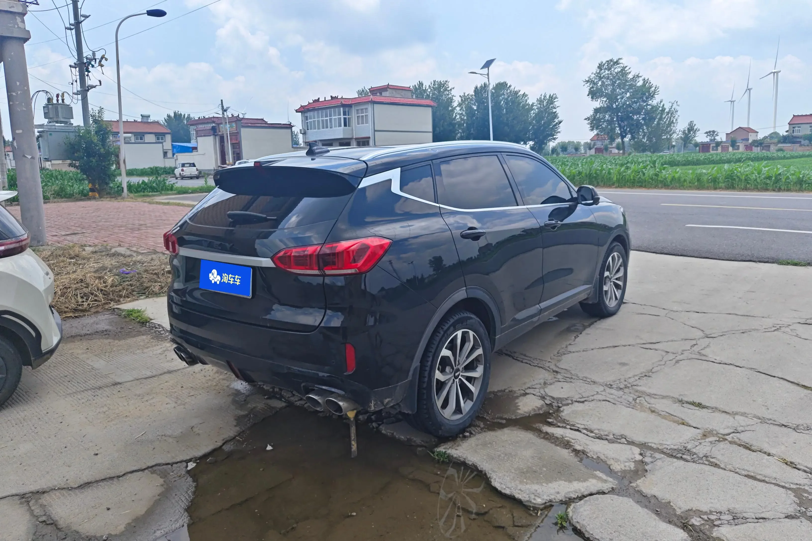 Wey Wei brand VV6