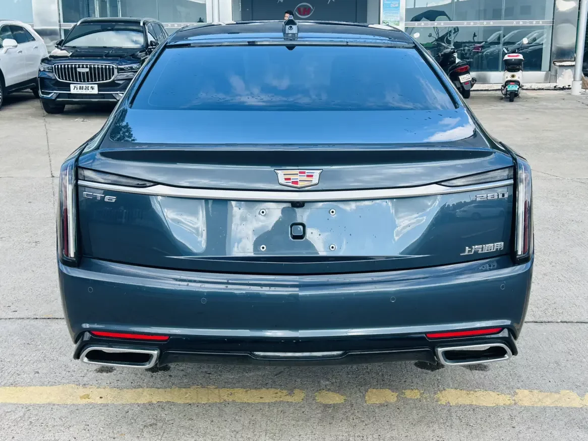 Cadillac CT6