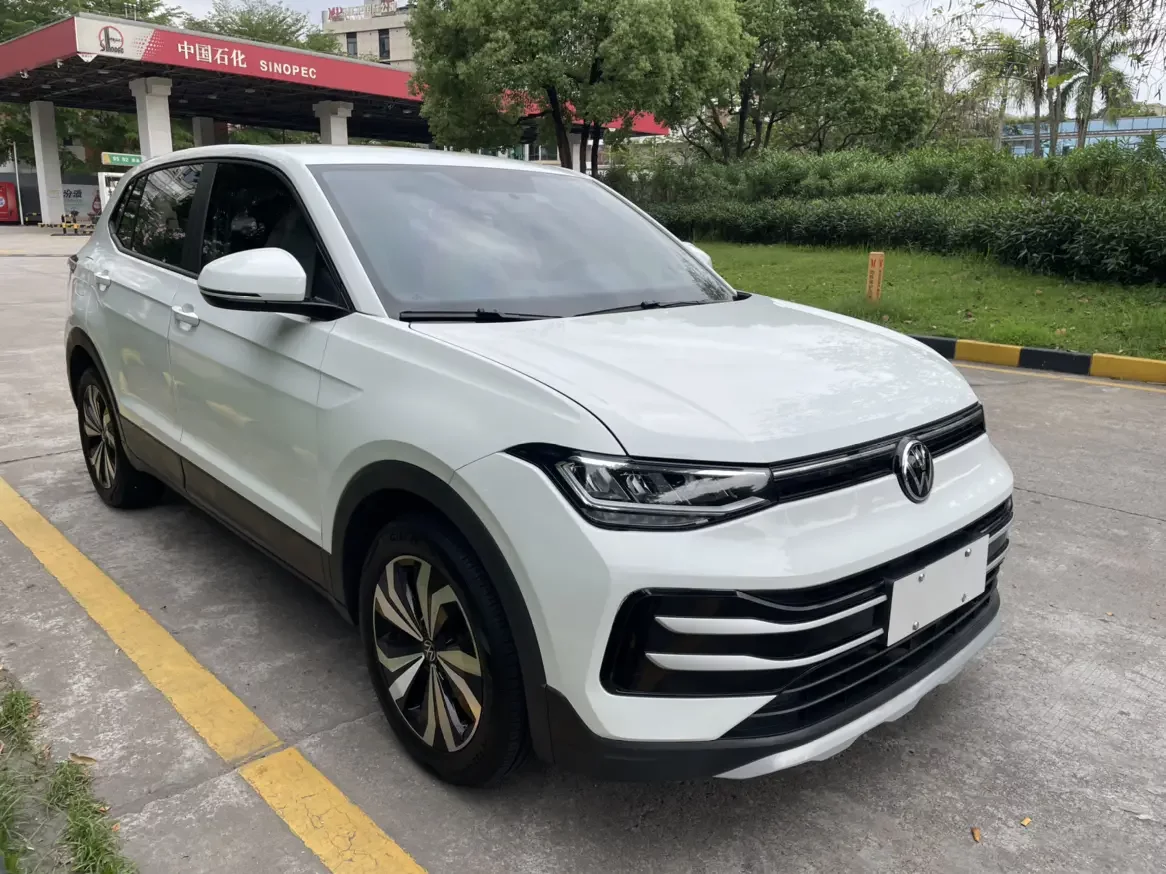 Volkswagen Tharu