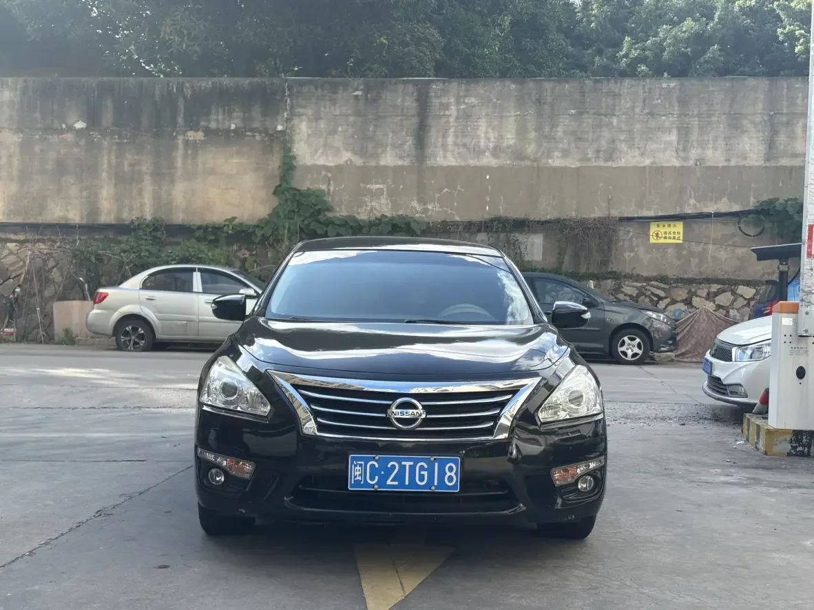 Nissan Altima (Teana)  из Китая