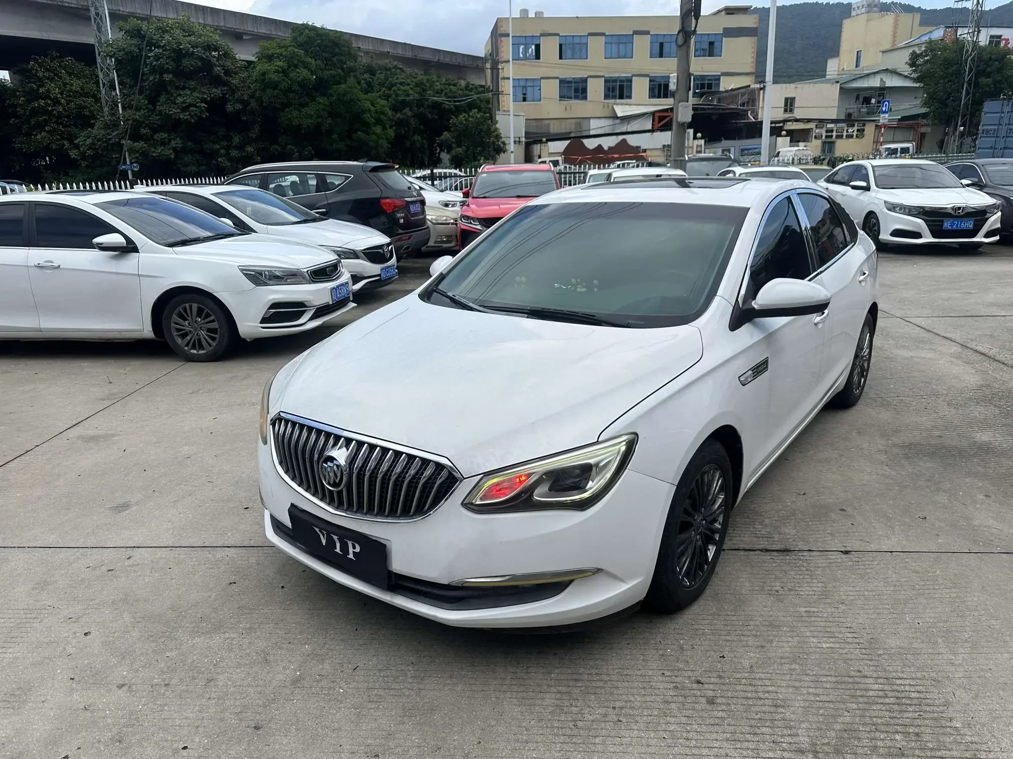 Buick Yinglang