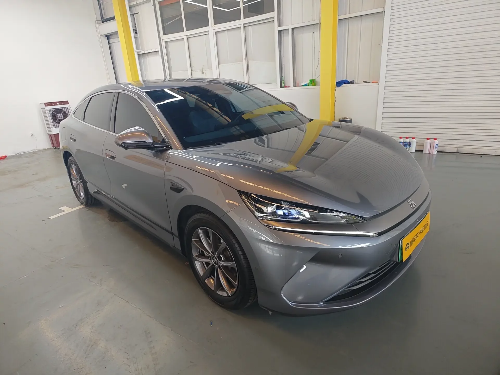 BYD Qin L EV