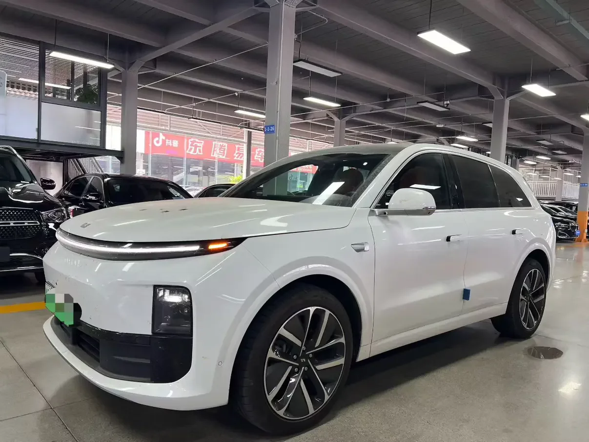 Lixiang L6