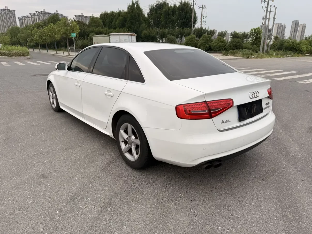 Audi A4L