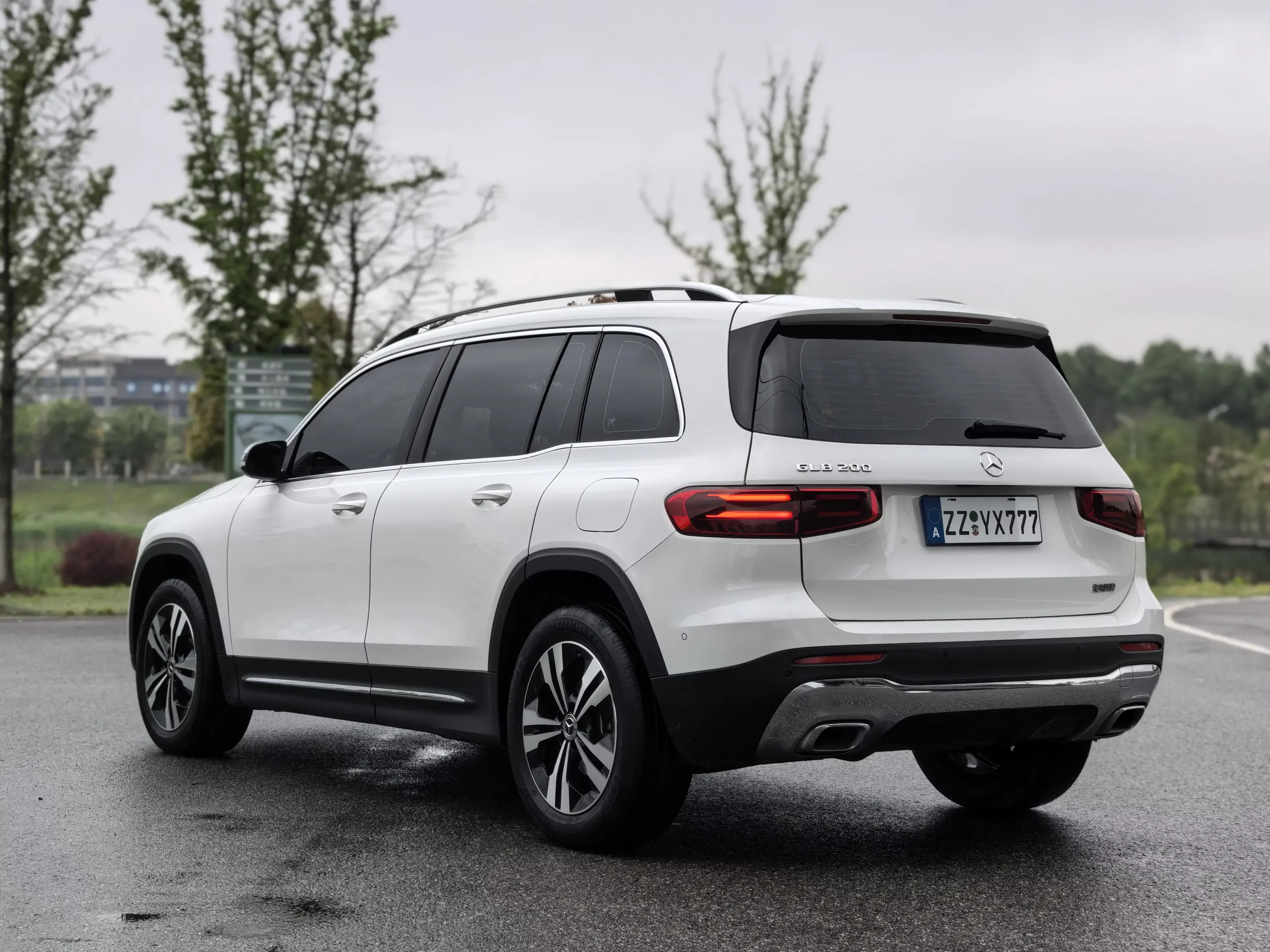 Mercedes-Benz GLB