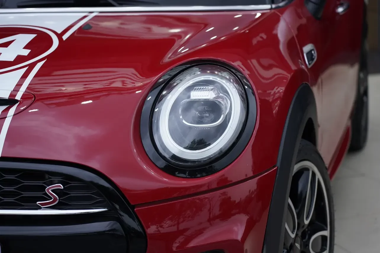 MINI 