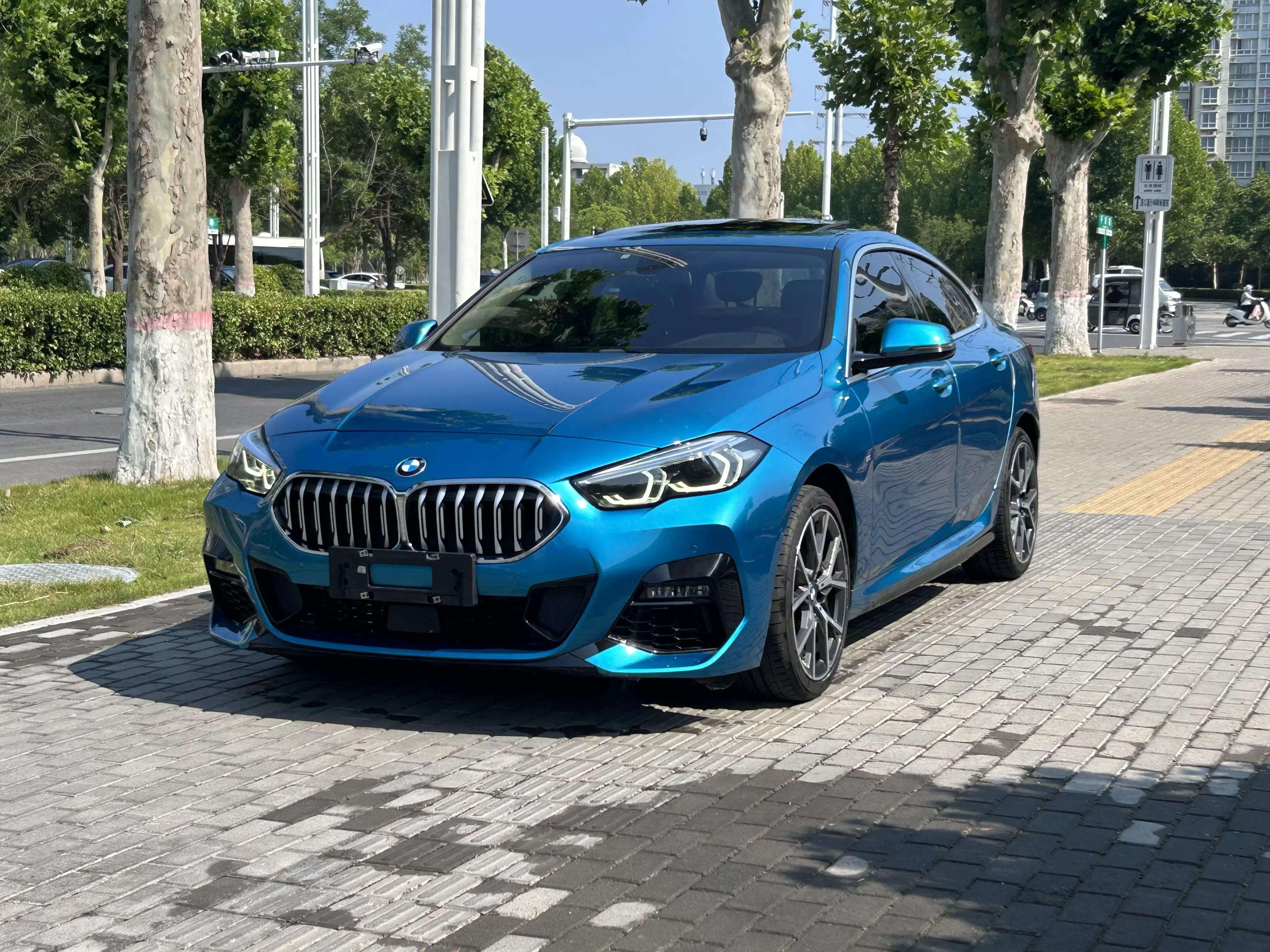 BMW 2 Series  из Китая